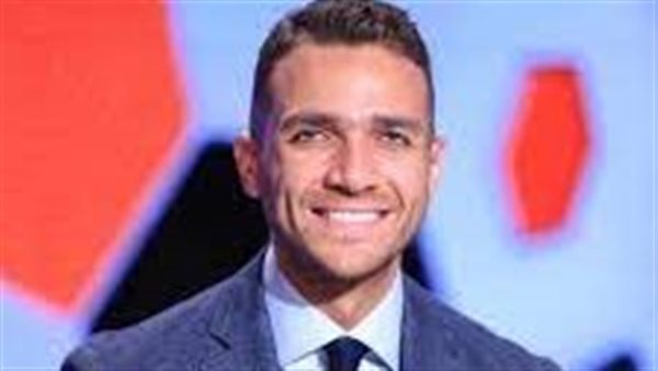 هل عاقب الأهلي إمام عاشور بسبب عرض الأزياء؟.. إبراهيم عبد الجواد يحسم الجدل