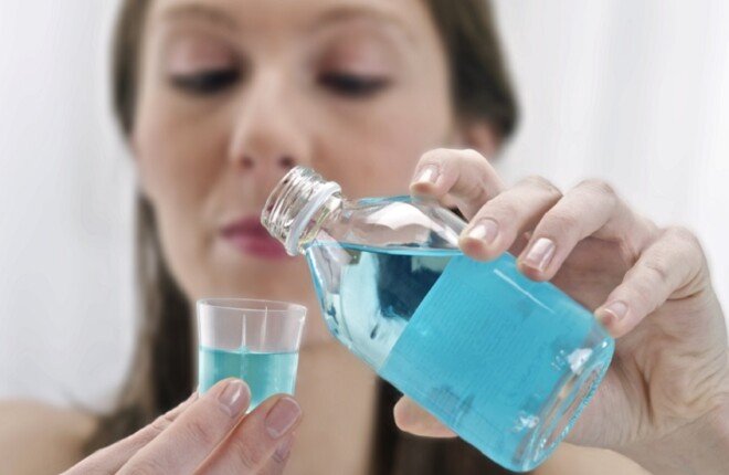 هل يهدد غسول الفم صحة القلب؟ دراسات توضح الحقيقة الكاملة وراء الجدل