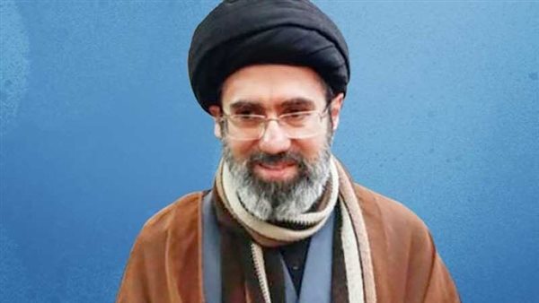 هناك فصل جديد يتشكل في الخليج ومضيق هرمز