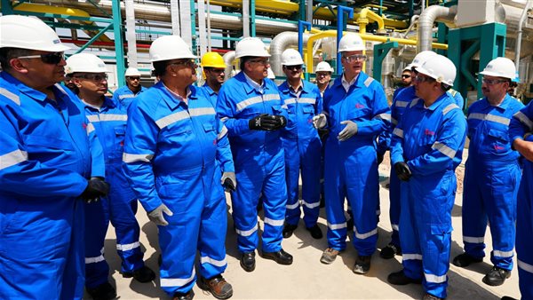 وزير البترول يتفقد التشغيل التجريبي لتوسعات مجمع جاسكو بالصحراء الغربية لإنتاج مشتقات الغاز