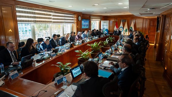 وزير البترول يشهد أعمال الجمعية العامة لشركة فجر المصرية للغاز الطبيعي