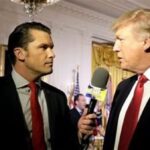 وزير الحرب الأمريكى يزيف آية إنجيلية داخل البنتاجون ويثير عاصفة من الجدل