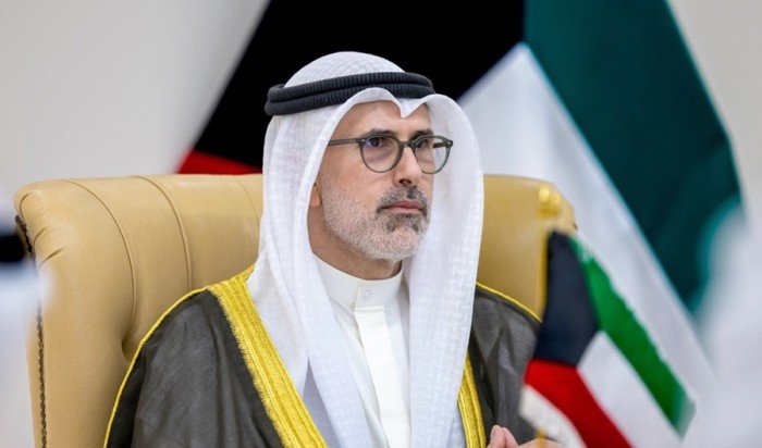 وزير الخارجية الكويتي يجري اتصالات هاتفية مع نظرائه بعدد دول الخليج لبحث تطورات الأوضاع بالمنطقة