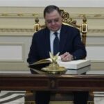 وزير الداخلية يهنئ وزير الدفاع والإنتاج الحربى بمناسبة الإحتفال بذكرى تحرير سيناء