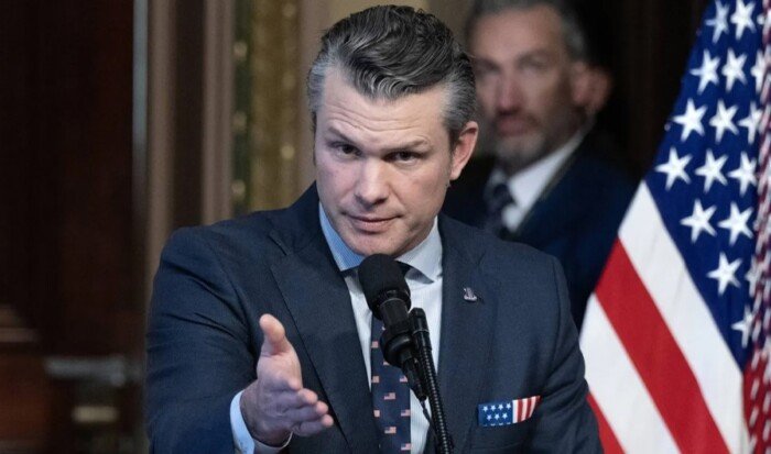 وزير الدفاع الأمريكي: الحصار على إيران يتسع عالمياً ولا زال لديها فرصة للتوصل إلى اتفاق جيد معنا