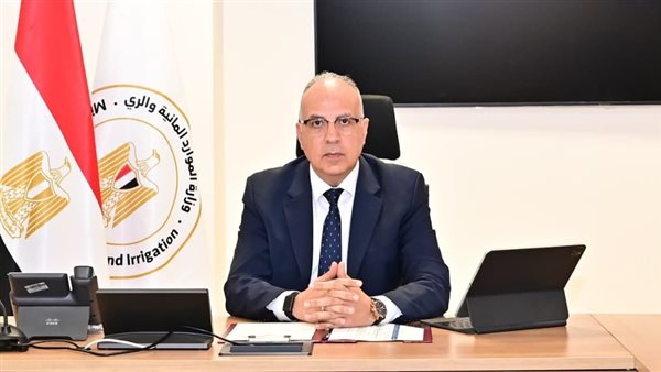 وزير الري يتابع إجراءات التحول الرقمي بهيئة المساحة وإجراءات تسهيل التواصل بين المواطنين