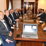 وزير الرياضة يعقد اجتماعًا مع إدارة الاتحاد القوس والسهم لمتابعة خطط العمل المستقبلية