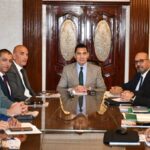 وزير الرياضة يعقد اجتماعًا مع مجلس إدارة اتحاد التجديف لمتابعة خطة العمل واستعراض الرؤية المستقبلية