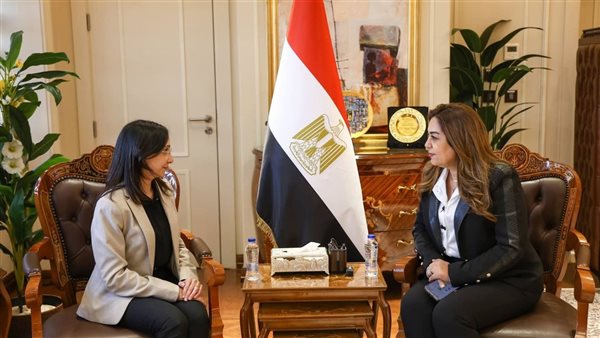 وزيرة التنمية المحلية والبيئة ومحافظ البحيرة تشهدان توقيع عقود تشغيل وصيانة وتطوير 3 مجازر بالمحافظة مع إحدى شركات القطاع الخاص