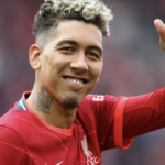 وكيل فيرمينو يرد على أنباء مفاوضات الأهلي لضم النجم البرازيلي