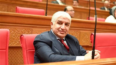 يجب إعطاء فرصة أخرة للموظف المتعاطي ومنح فرصة علاج حقيقية