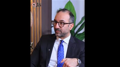 يجب إلغاء الرؤية واستبدالها بالمعايشة والرؤية الإلكترونية وبالتالي مفيش مشاكل ومفيش فضايح