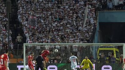 zamalek vs al ahly.. أشرف بن شرقي يسجل الهدف الأول لـ الأهلي في مرمى الزمالك بالدوري المصري الممتاز