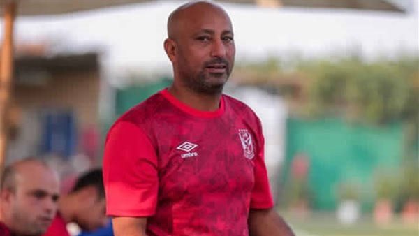 أدعم نادي الزمالك في الكونفدرالية لإنه يمثل مصر