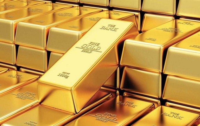 أسعار الذهب تصعد وسط ترقب المستثمرين لتطورات الشرق الأوسط