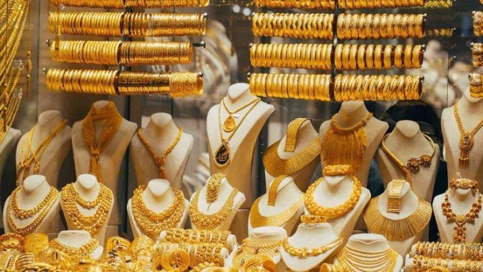 استقرار أسعار الذهب في مصر اليوم 1 مايو 2026 رغم تعافٍ عالمي.. وعيار 21 يسجل 6950 جنيهاً