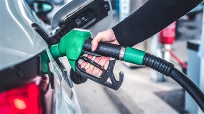 البنزين والسولار اليوم.. أحدث أسعار الوقود في مصر