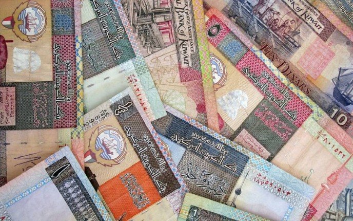 الدينار الكويتي يسجل 168.8 جنيه فى البنك التجارى الدولى اليوم 13 مايو 2026- نبض مصر