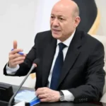 الرئيس العليمي يهنئ عمال اليمن بعيدهم العالمي: ”أنتم قوة الوطن وأمله”
