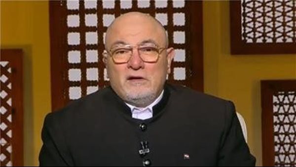 الغزل العاطفي حاضر في قصائد مدح الرسول ولا يتعارض مع القيم- نبض مصر