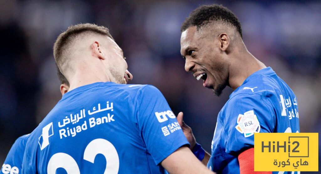 الفوز لا يخفي الأزمة .. الهلال تحت الانتقاد !