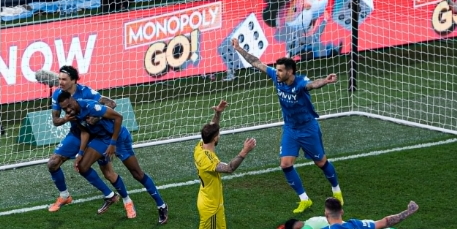 الهلال عقدة النصر في كأس الملك !