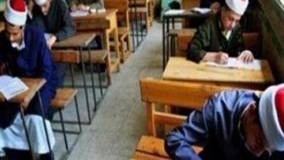 امتحانات النقل الثانوي الأزهري 2026.. طلاب الأدبي يؤدون التاريخ والبلاغة والمنطق والعلمي «تطبيقات الرياضيات»