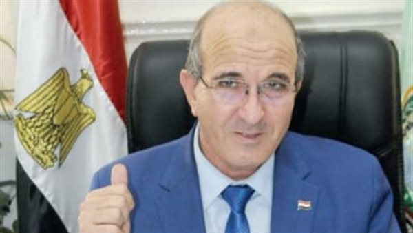 بأكل هياكل الفراخ وهي صالحة للأكل ومفيهاش مشكلة