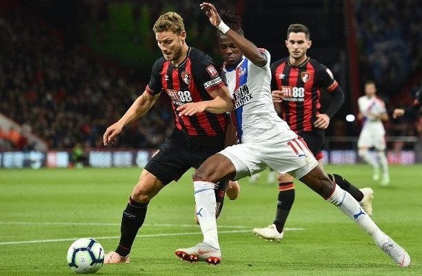 بث مباشر.. شاهد مباراة بورنموث وكريستال بالاس في الدوري الإنجليزي
