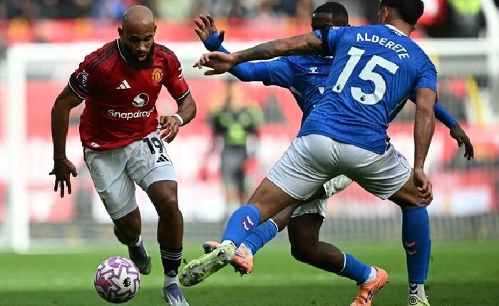 بث مباشر.. شاهد مباراة مانشستر يونايتد وسندرلاند في الدوري الإنجليزي