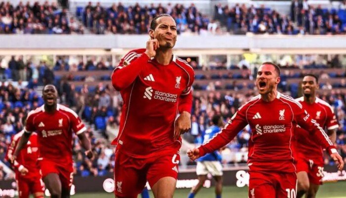 بث مباشر.. مشاهدة مباراة مانشستر يونايتد وليفربول في الدوري الإنجليزي