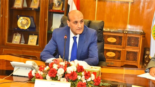 بدء صرف منحة عيد العمال لـ7444 من العمالة غير المنتظمة بأسيوط