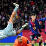 برشلونة يفوز على أوساسونا 2-1 ويقترب من لقب الدوري الإسباني