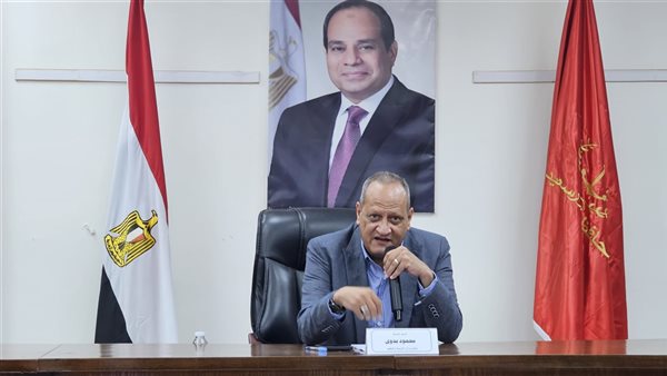 تعليمات عاجلة بصرف مستحقات عمال الخدمات المالية بسرعة وفق المخصصات المالية