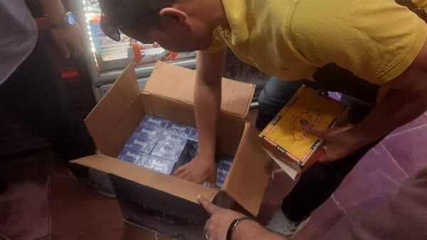 “تموين القليوبية” يضبط 1100 علبة سجائر مجهولة المصدر وعجز 500 كيلو سكر- نبض مصر