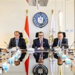 دعم الجامعات وتطوير التعليم العالي.. الحكومة تبحث تمويلًا مستدامًا وربط البحث العلمي بالصناعة