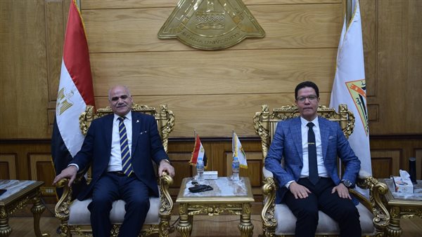 رئيس جامعة بنها يستقبل رئيس مجلس أمناء جامعة جنوب الوادي الأهلية- نبض مصر