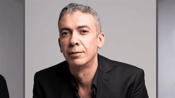 "زوجته شاكة إن المتوفى مش زوجها".. محامي ضياء العوضي يكشف سر طلب تشريح جثة الطبيب الراحل