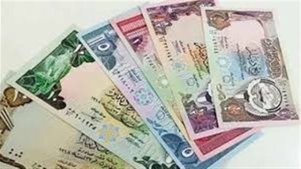 سعر الدينار الكويتي مقابل الجنيه المصري اليوم السبت 2 مايو 2026 في البنوك