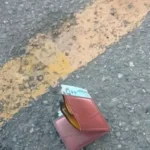 شركة يمنية تثير الجدل في عدن بأسلوب تسويقي يحاكي العملة الورقية