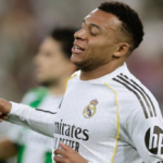 صور – تصرف مستفز من مبابي يشعل الجماهير المدريدية