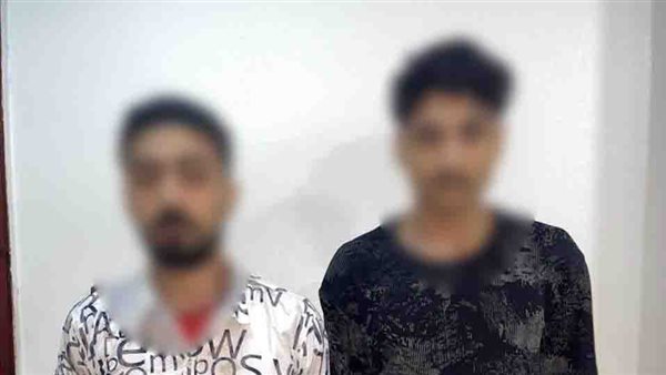 ضبط أحد الأشخاص بإلقاء كيس مياه على مسن حال سيرة بأحد الشوارع بالغربية