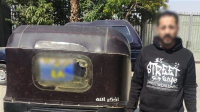 ضبط سائق توك توك صدم سيارة سيدة وتعدى عليها بالضرب والسب في مدينة نصر- نبض مصر