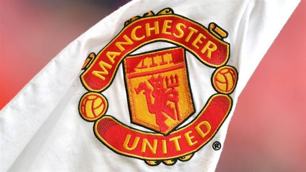 ضربة لبيريز.. مانشستر يونايتد يتحرك لخطف موهبة ريال مدريد