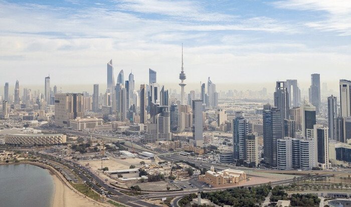 طقس الكويت المتوقع اليوم السبت.. مائل للحرارة مع فرصة للغبار نهاراً.. ومعتدل ليلاً