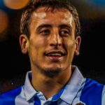قائد سوسيداد ينفي تقارير اهتمام برشلونة بـ أويارزابال