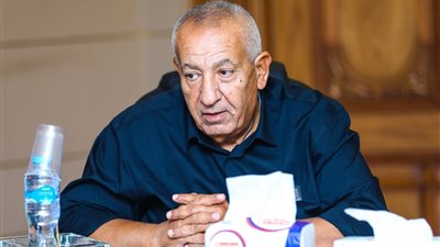 كامل أبو علي يدعم معسكر المصري قبل مواجهتي الأهلي وزد- نبض مصر