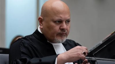 كريم خان.. حملة إقالتي «ممنهجة» والهدف تعطيل مذكرات اعتقال قادة إسرائيل- نبض مصر