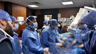 لأول مرة داخل التأمين الصحي الشامل.. نجاح عملية معقدة لإصلاح تمدد الشريان الأورطي بمستشفى طيبة التخصصي بالأقصر- نبض مصر