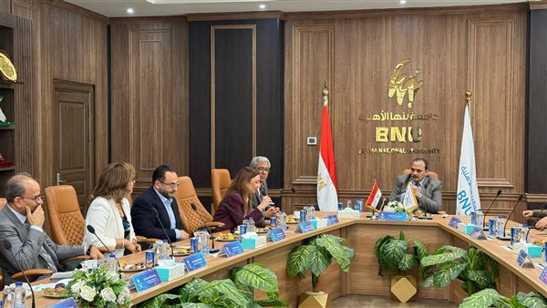 لبحث سبل التعاون.. رئيس جامعة بنها الأهلية يستقبل وفدا من كلية التعليم المستمر بالجامعة الأمريكية